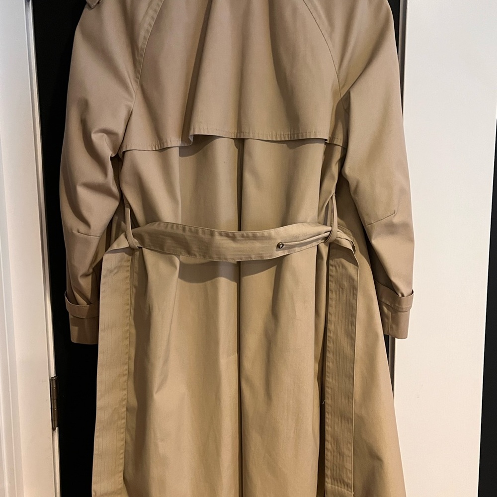 Classic VINTAGE London Fog Tan Women's Lined Trench Coat - Picture 4 of 10